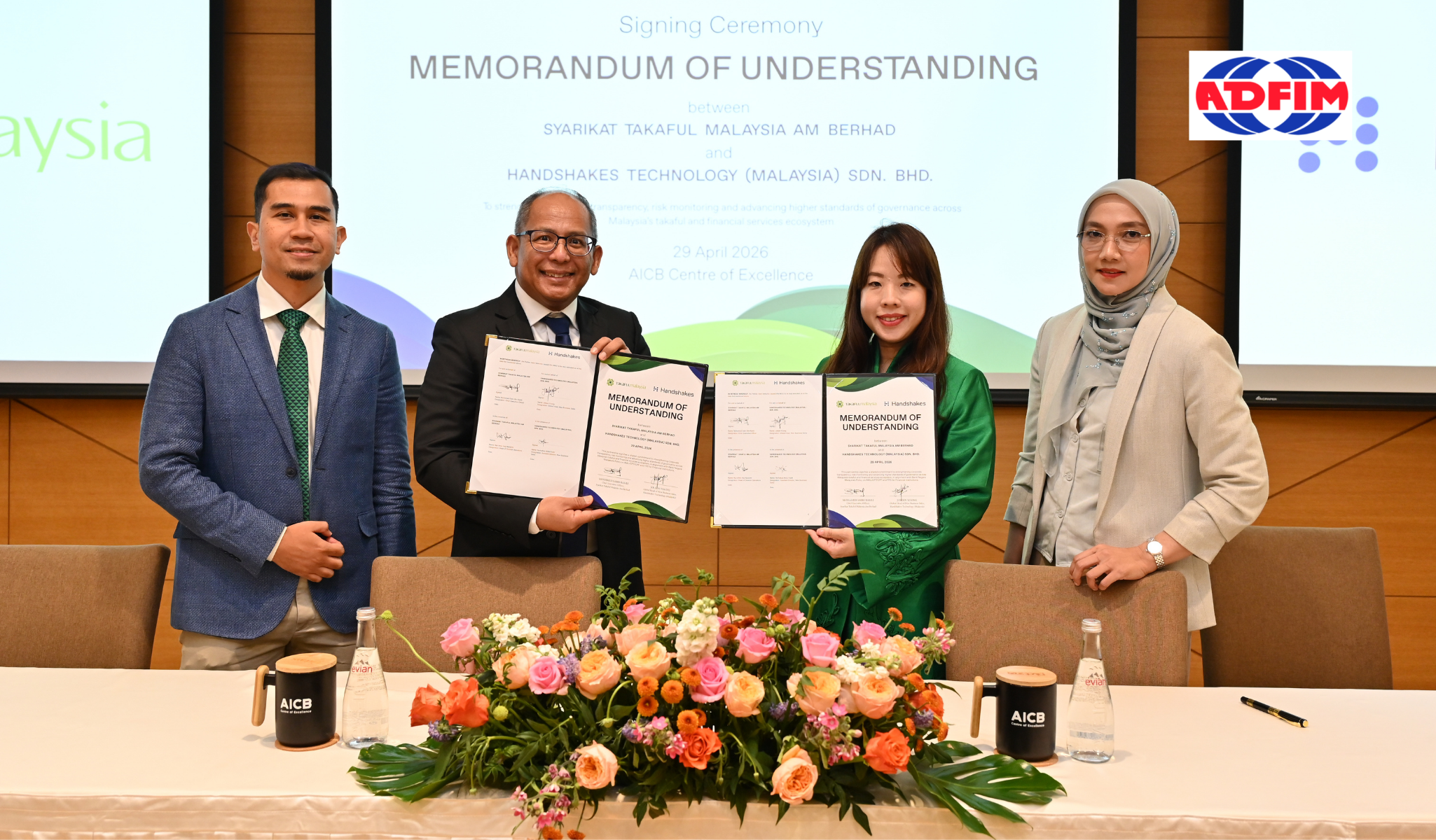 Handshakes, Takaful Malaysia Am partner to advance data-driven compliance…